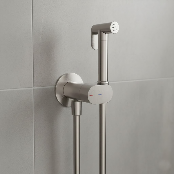 Гигиенический душ Devit Flow в комплекте со смесителем и шлангом 125 см. brushed nickel (550539N) 550539N фото